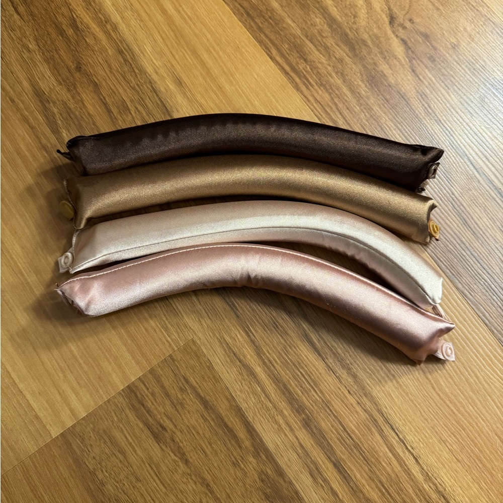 Set of Satin Hair Rollers in Neutral Tones
